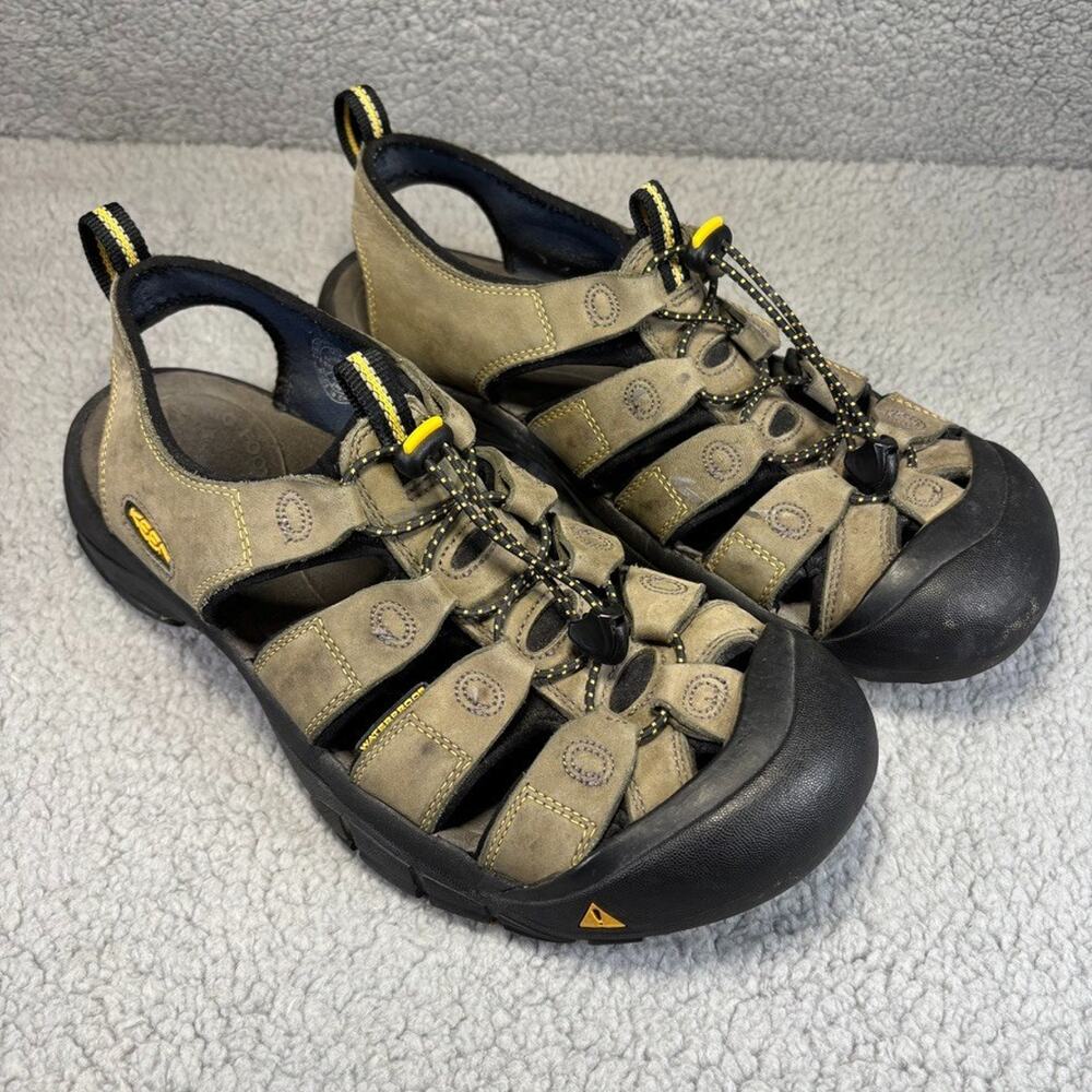 Keen Newport Sandals Mens 10.5 Gorpcore Hiking Camping Outdoor Activewear - Picture 2 of 11